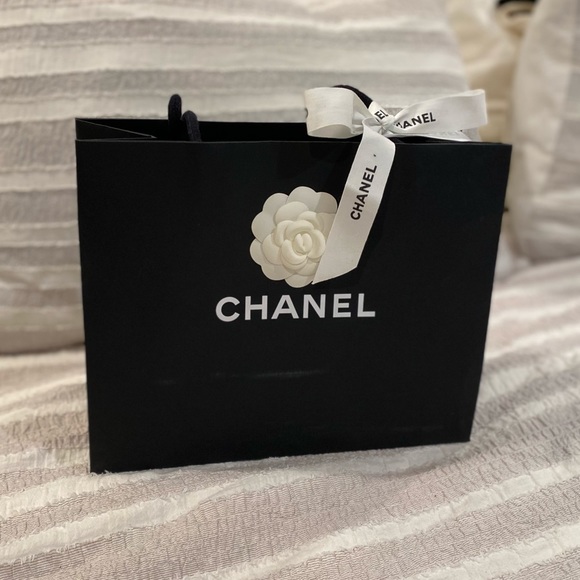 Chanel shopping bag with camelia and ribbon